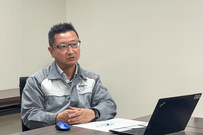 技術継承の課題について語る朝倉様